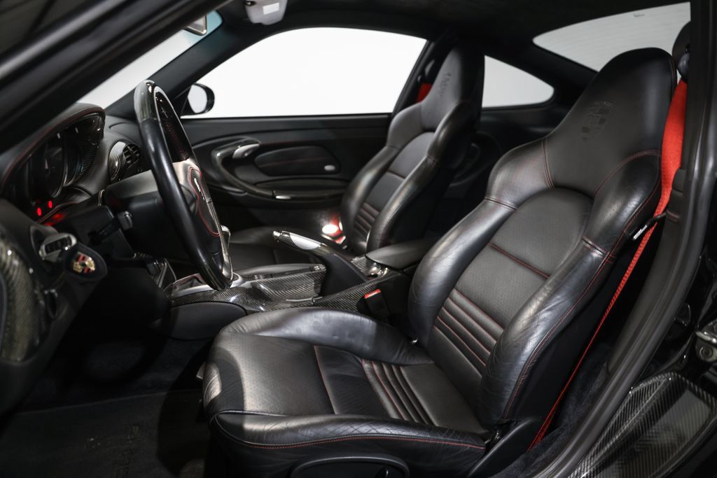 Used 2003 Porsche 911 GT2 RWD image 28