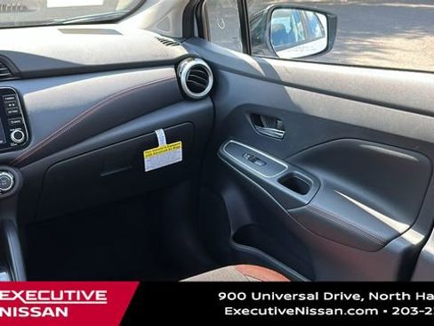 New 2025 Nissan Versa SR w/ Trunk Package image 23