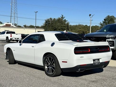 Used 2020 Dodge Challenger R/T w/ Plus Package image 22