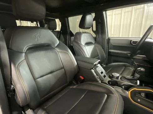Used 2022 Ford Bronco Badlands w/ Sasquatch Package image 13
