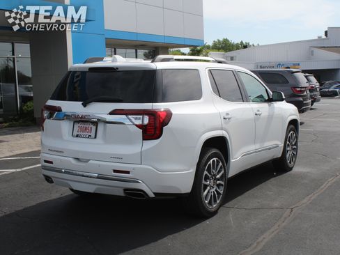 Certified 2021 GMC Acadia Denali w/ Denali Ultimate Package AWD/4WD image 4