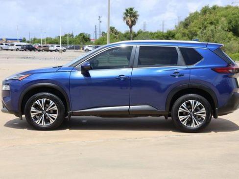 Used 2022 Nissan Rogue SV w/ SV Premium Package FWD image 5