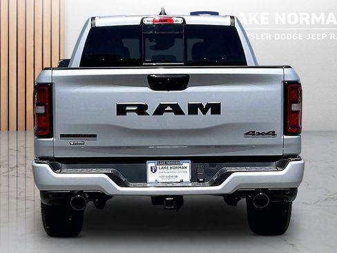 New 2026 RAM 1500 4x4 Crew Cab image 8