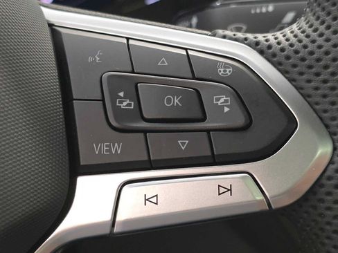 Used 2026 Volkswagen Jetta GLI Autobahn FWD image 18