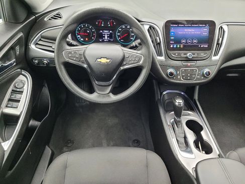 Used 2019 Chevrolet Malibu LT FWD image 22