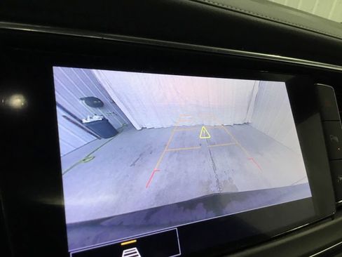 Used 2023 Buick Enclave Essence w/ Experience Buick Package image 11