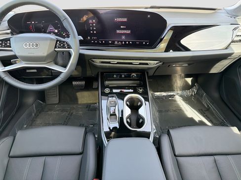 New 2026 Audi A6 Premium Plus AWD/4WD image 18