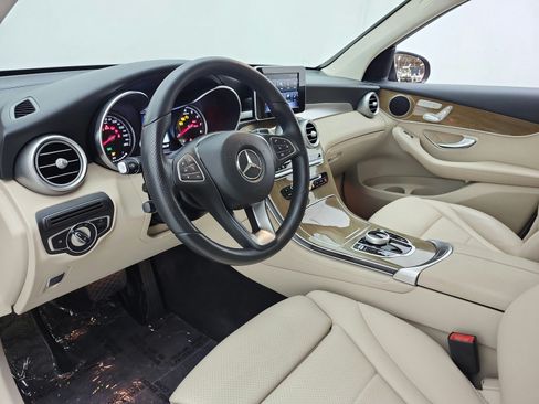 Used 2018 Mercedes-Benz GLC 300 image 12