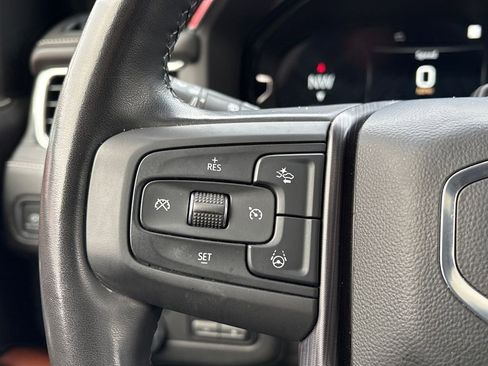 Certified 2023 GMC Yukon Denali Ultimate image 20