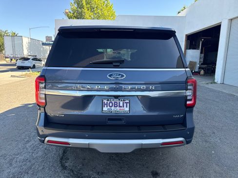 Certified 2023 Ford Expedition Max Platinum AWD/4WD image 4