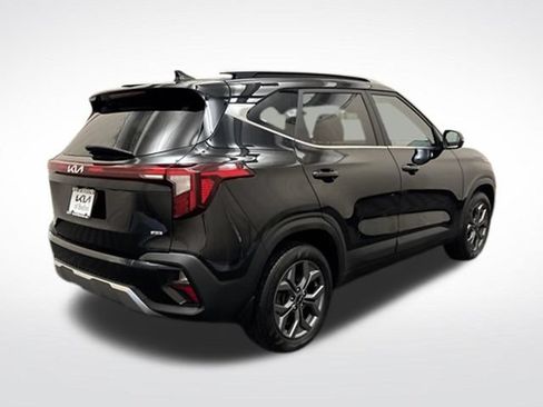 Certified 2024 Kia Seltos S AWD/4WD image 5