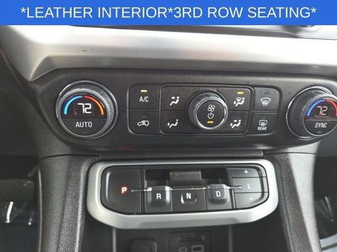 Used 2023 GMC Acadia SLT w/ Preferred Package FWD image 44