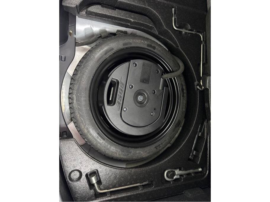 Used 2013 MAZDA MAZDA3 Touring FWD image 23