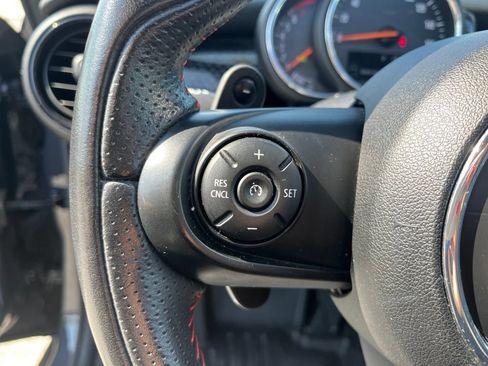 Used 2019 MINI Cooper S w/ Signature Upholstery Package FWD image 14