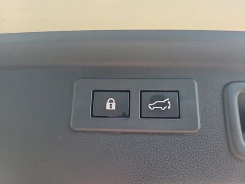 Used 2019 Subaru Forester Touring AWD/4WD image 36