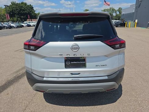 Certified 2022 Nissan Rogue SV AWD/4WD image 25