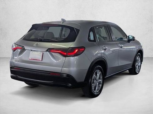 Used 2024 Honda HR-V LX image 5