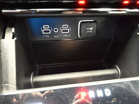 Used 2024 Jeep Grand Cherokee Limited w/ Trailer Tow Package AWD/4WD image 39