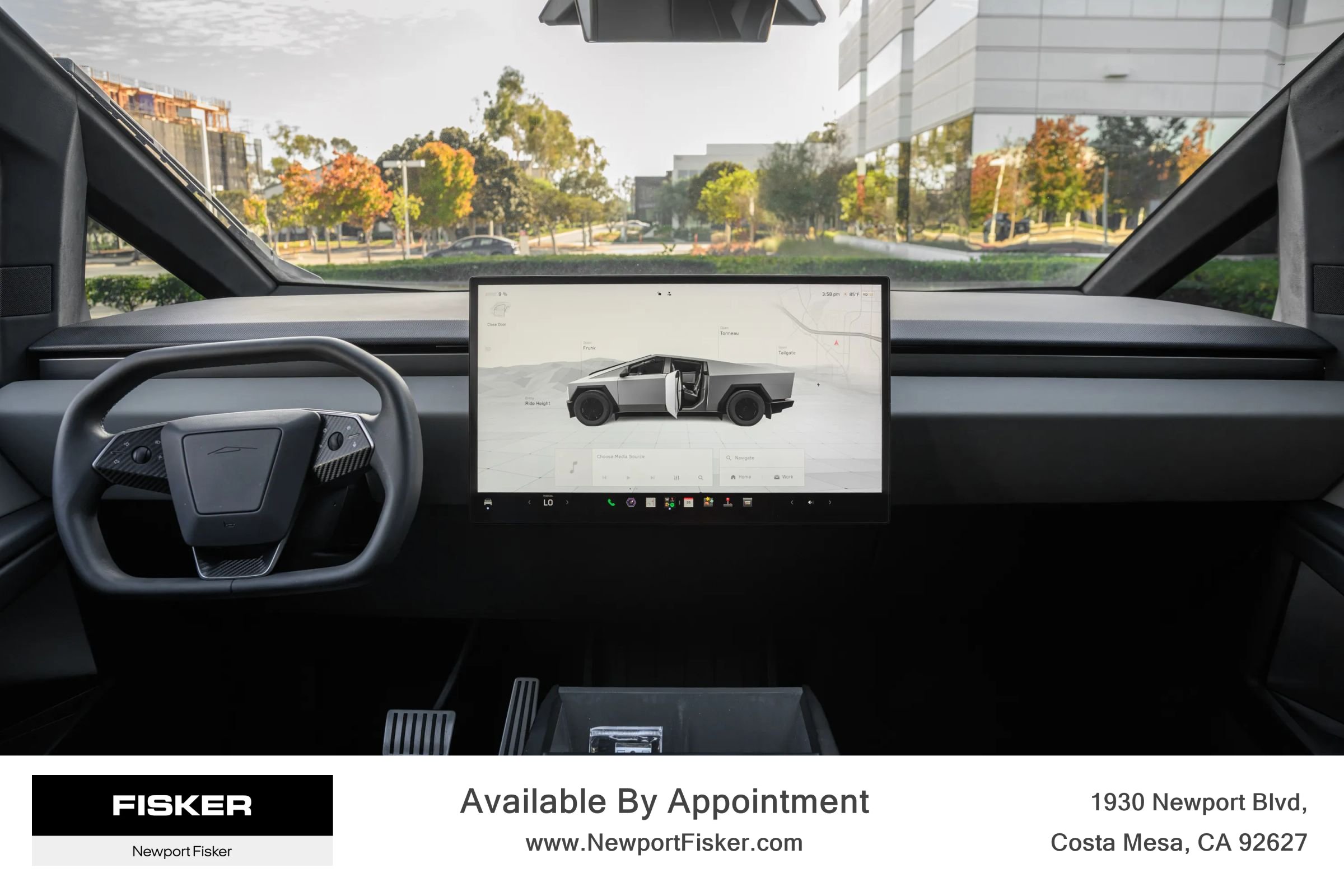 Used 2024 Tesla Cybertruck AWD Crew Cab image 22