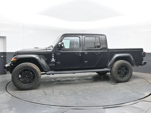 Used 2023 Jeep Gladiator Overland AWD/4WD image 6