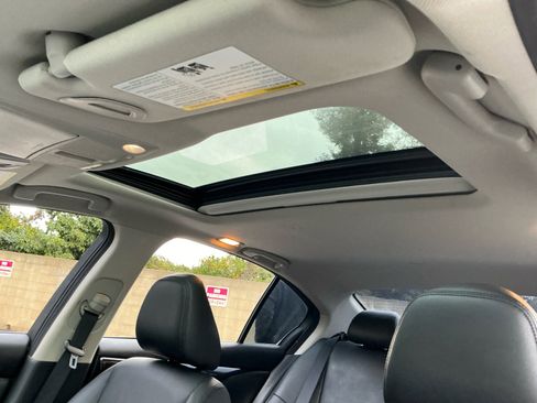 Used 2018 INFINITI Q50 Luxe image 26