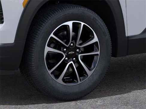 New 2026 Chevrolet TrailBlazer LT w/ Driver Confidence Package image 10