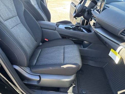 New 2026 Nissan Rogue SV image 10