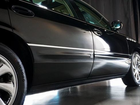 Used 2004 Buick Park Avenue Ultra w/ Ultra Luxury Package FWD image 56