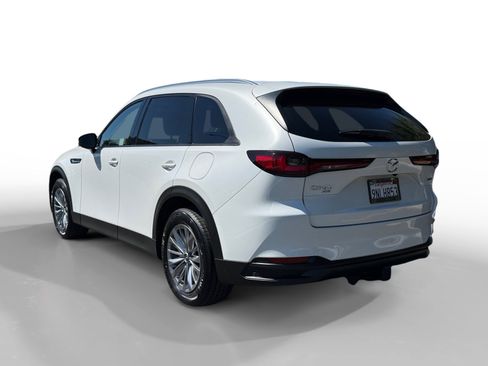 Certified 2024 MAZDA CX-90 Plug-In Hybrid w/ Preferred AWD/4WD image 3