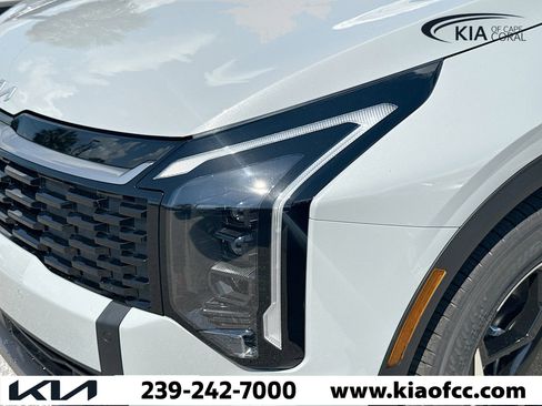 New 2026 Kia Sportage EX image 9