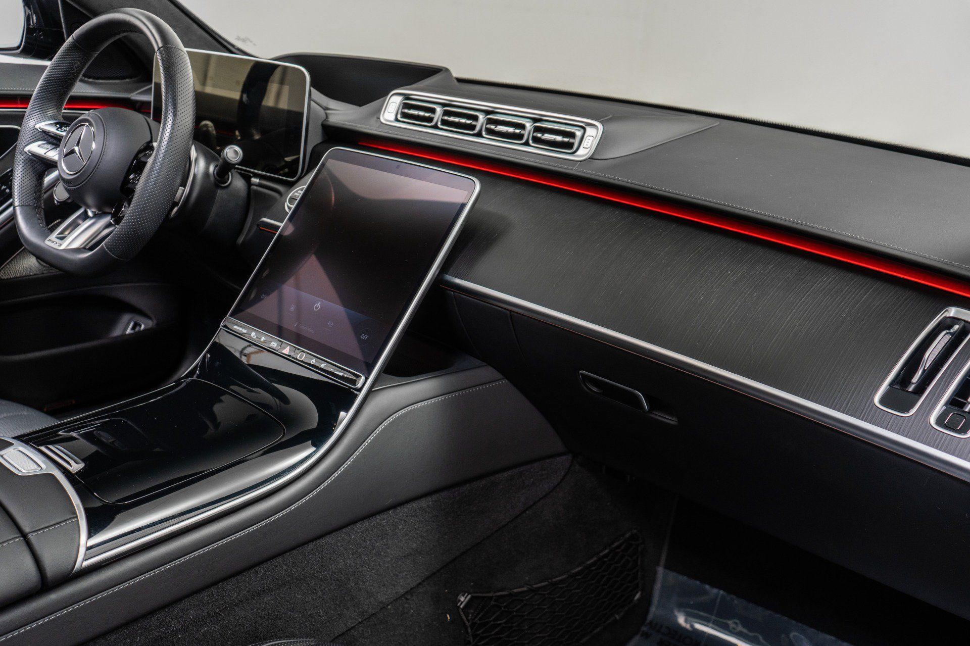 Used 2025 Mercedes-Benz S 63 AMG S image 14