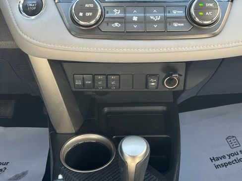 Used 2014 Toyota RAV4 Limited w/ Technology Package image 36