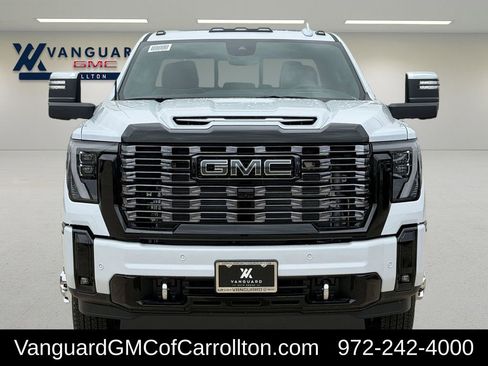 New 2026 GMC Sierra 3500 Denali Ultimate AWD/4WD image 7
