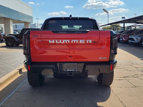 New 2026 GMC Hummer EV 4x4 Crew Cab image 4