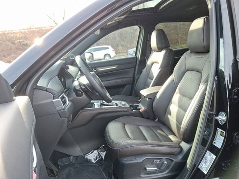 Used 2025 MAZDA CX-5 Signature image 13