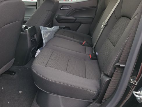 New 2026 GMC Canyon Elevation w/ Technology Package AWD/4WD image 10