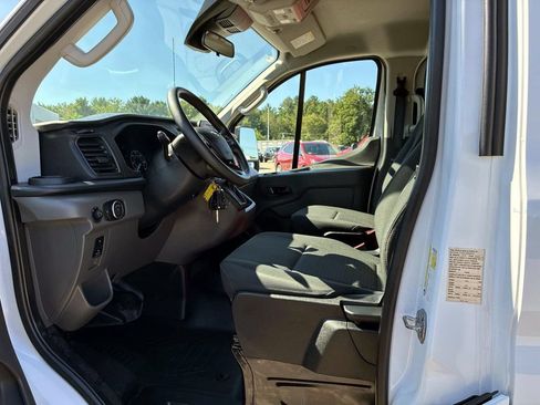 Used 2025 Ford Transit 250 Low Roof w/ Exterior Upgrade Package RWD image 20