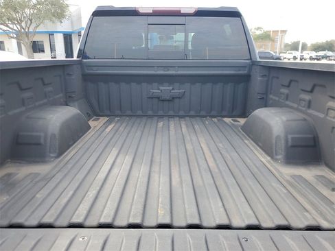 Used 2020 Chevrolet Silverado 1500 LT Trail Boss w/ Midnight Edition image 7