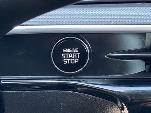 Used 2025 Kia K5 LXS image 23