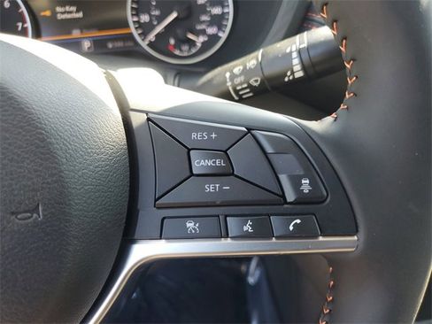 New 2025 Nissan Sentra SR w/ Trunk Package image 14