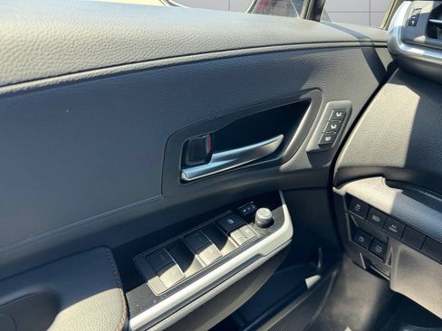 Certified 2025 Toyota Sienna Limited AWD/4WD image 11