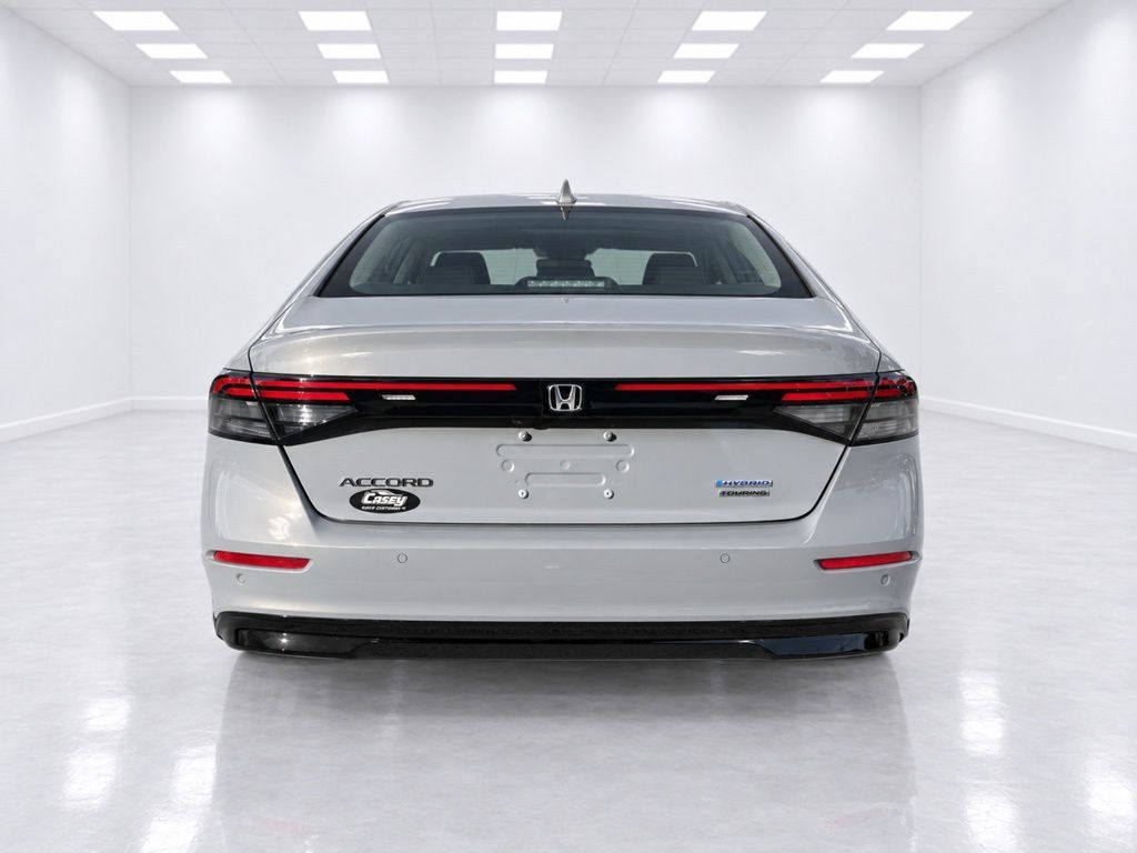 Used 2023 Honda Accord Touring image 10