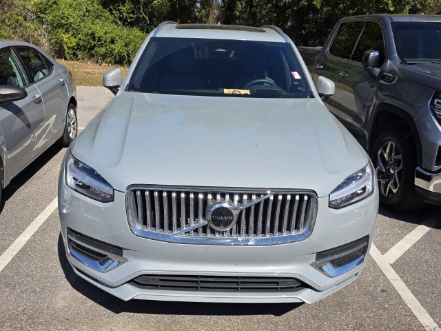 Used 2024 Volvo XC90 B6 Ultimate w/ Lounge Package AWD/4WD image 2