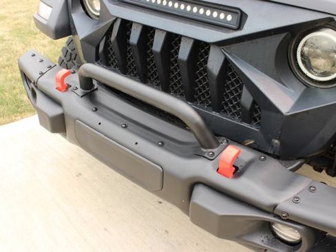 Used 2022 Jeep Wrangler Unlimited Sport AWD/4WD image 6