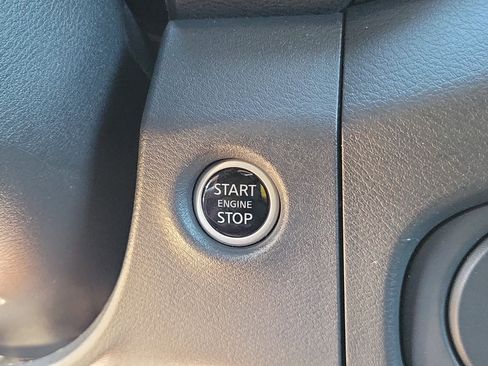 Certified 2023 Nissan Frontier SV w/ Technology Package image 27