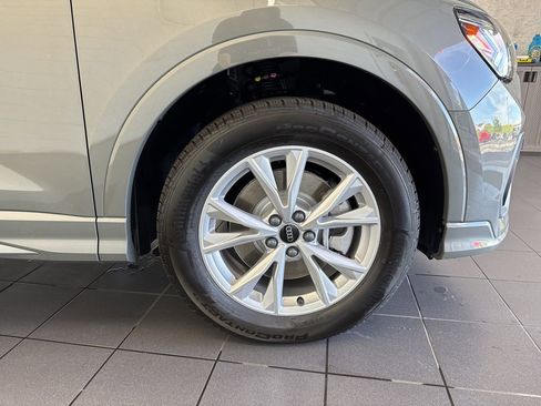 New 2025 Audi Q3 2.0T Premium w/ Convenience Package image 16