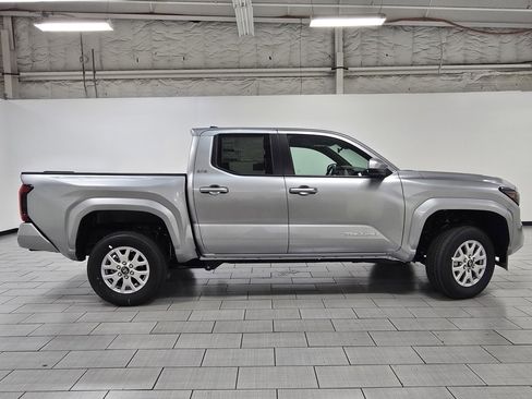 New 2025 Toyota Tacoma SR5 image 16