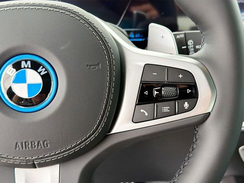 New 2026 BMW X5 xDrive50e w/ M Sport Package image 40
