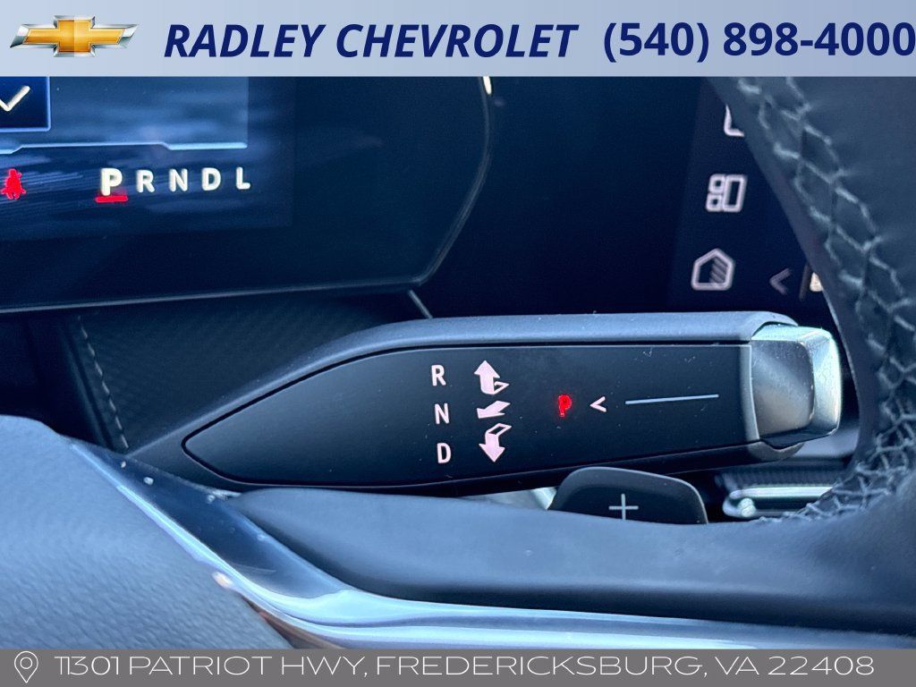 Used 2026 Chevrolet Equinox LT AWD/4WD image 6