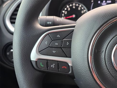 Used 2020 Jeep Renegade Sport image 18